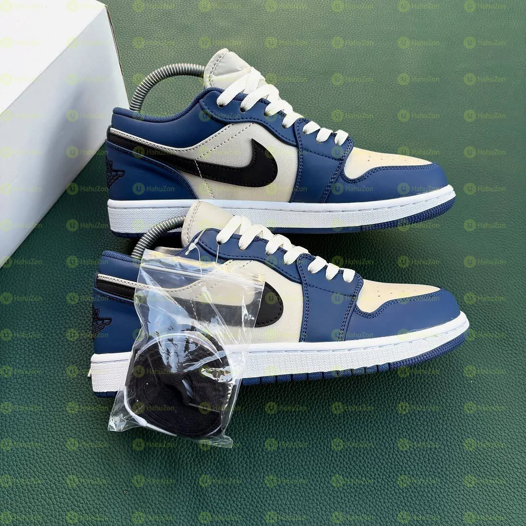 Nike Air Jordan 1 KO Low Men's Shoes