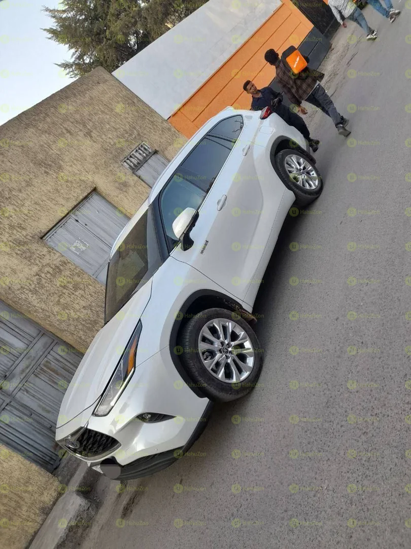 2023 Model-Toyota Highlander