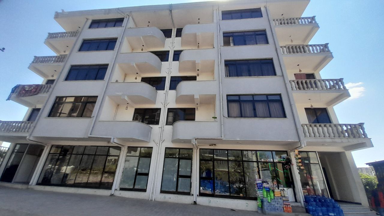 170 ካሬ የሚሸጥ አፓርትመንት በአያት የረር