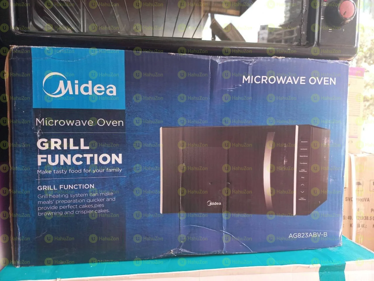 Midea 23L Microwave Oven