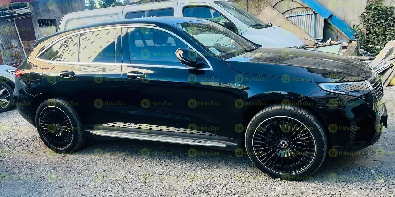 2023 Model-Mercedes -Benz EQC 400 4Matic