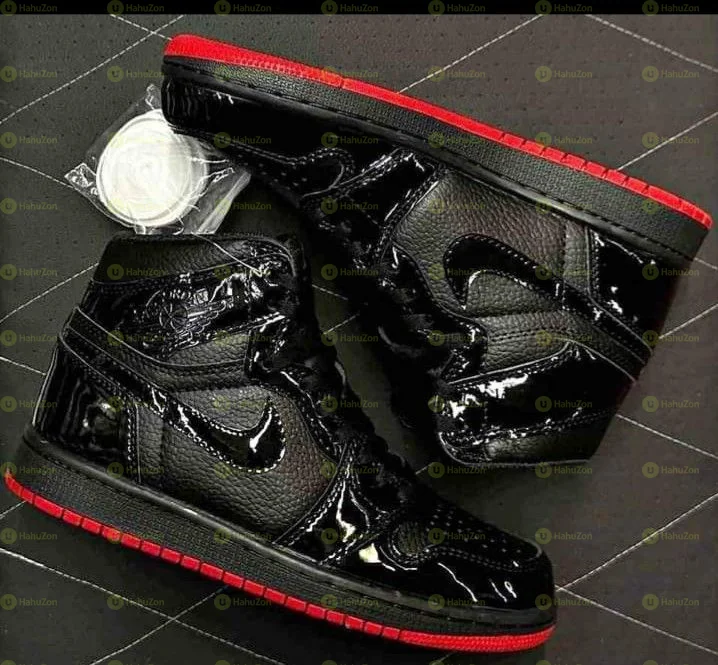 Air Jordan 1Retro High Shoes
