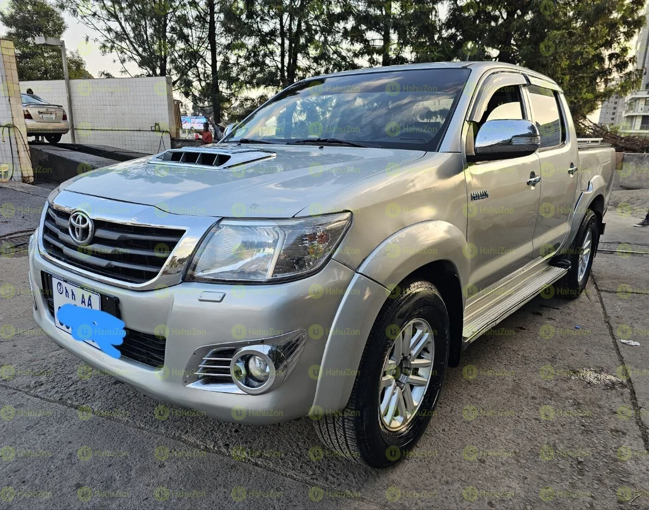 2012 Model-Toyota Hilux