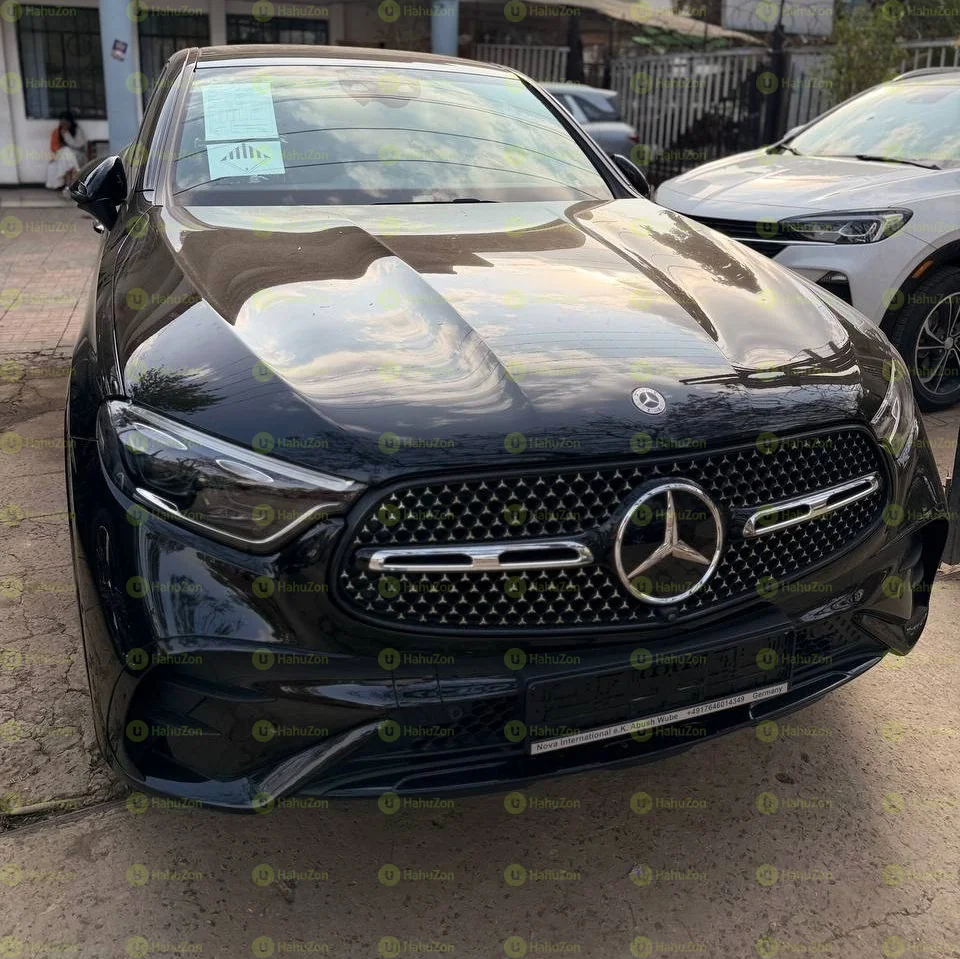 2023 Model-Mercedes-Benz GLC 400E