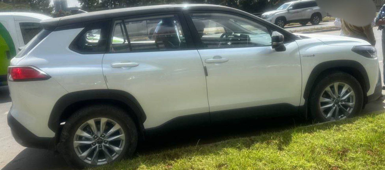 2024 Model-Toyota Hybrid Corolla Cross