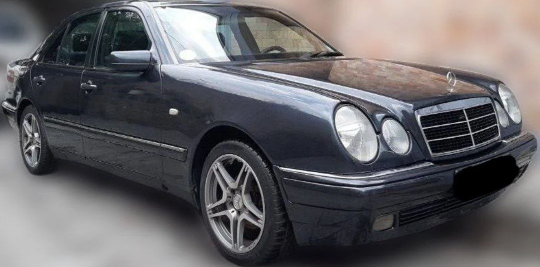 1997 Model-Mercedes-Benz E230