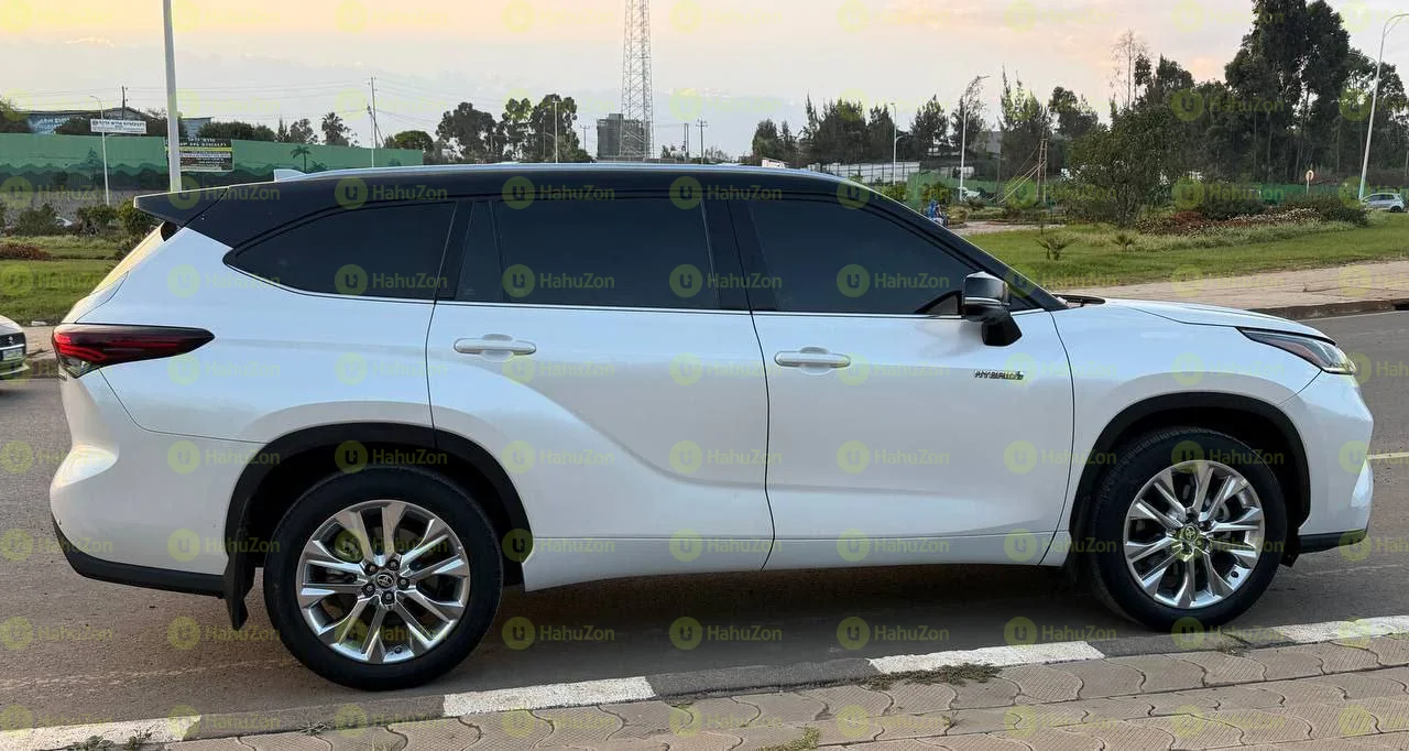 2023 Model-Toyota Highlander