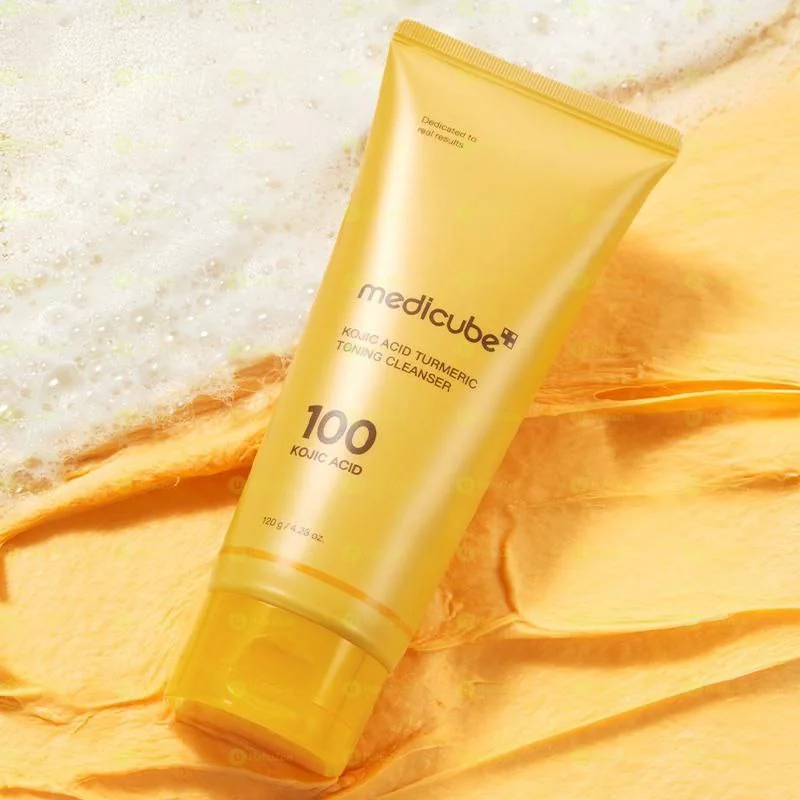 Medicube Kojic Acid Turmeric Whip Cleanser
