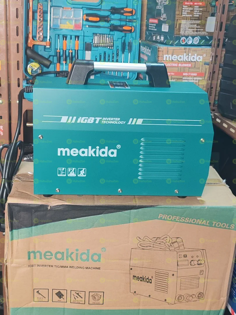 ቲግ መበየጃ ማሽን