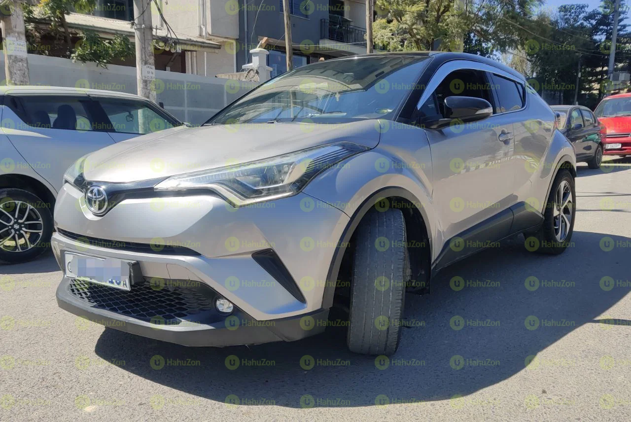 2020 Model-Toyota Ch-R