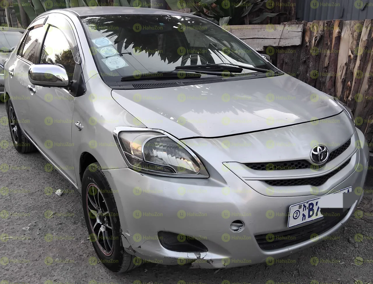 2007 Model-Toyota Yaris Belta