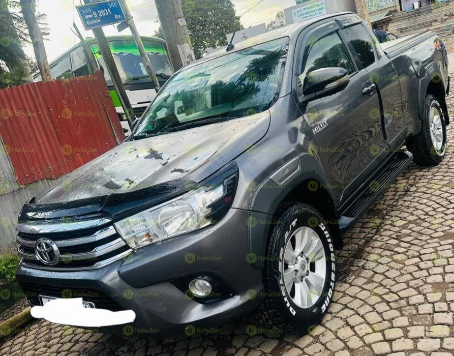 2017 Model-Toyota Hilux Revo