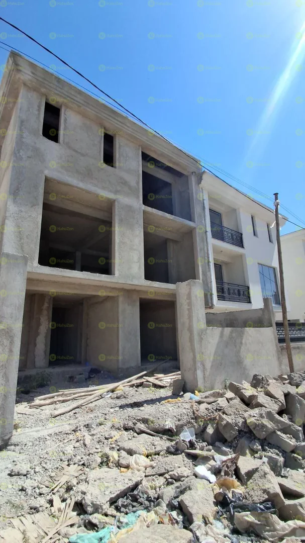 150 ካሬ የሚሸጥ ቤት በአያት ዳስቦራ ሰፈር