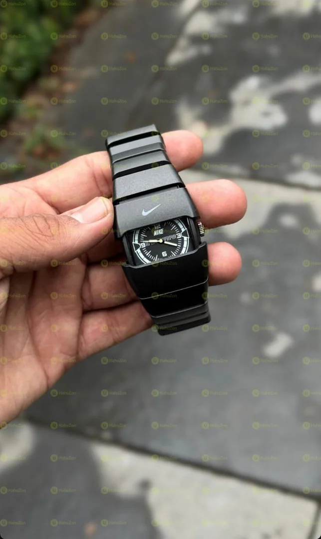 RC Nikee Chain Watch