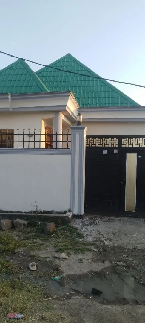 150ካሬ የሚሸጥ ዘመናዊ ቪላ ቤት በሰሚት