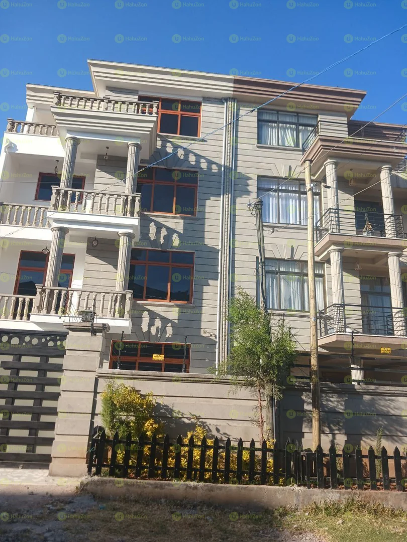 165 ካሬ የሚሸጥ G+3  ቤት በአያት