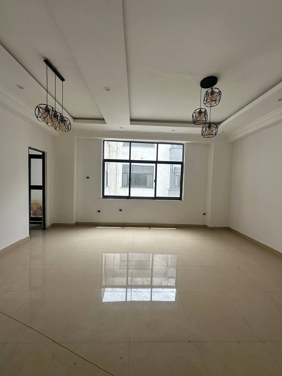 3 Bed Room Apartment For Sale