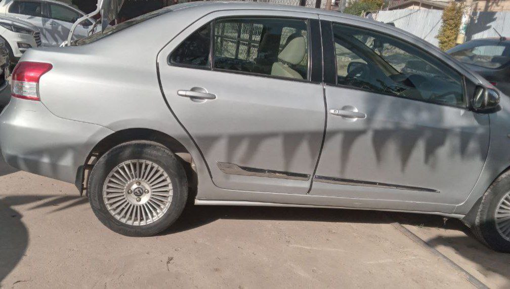 2007 Model-Toyota Yaris Belta