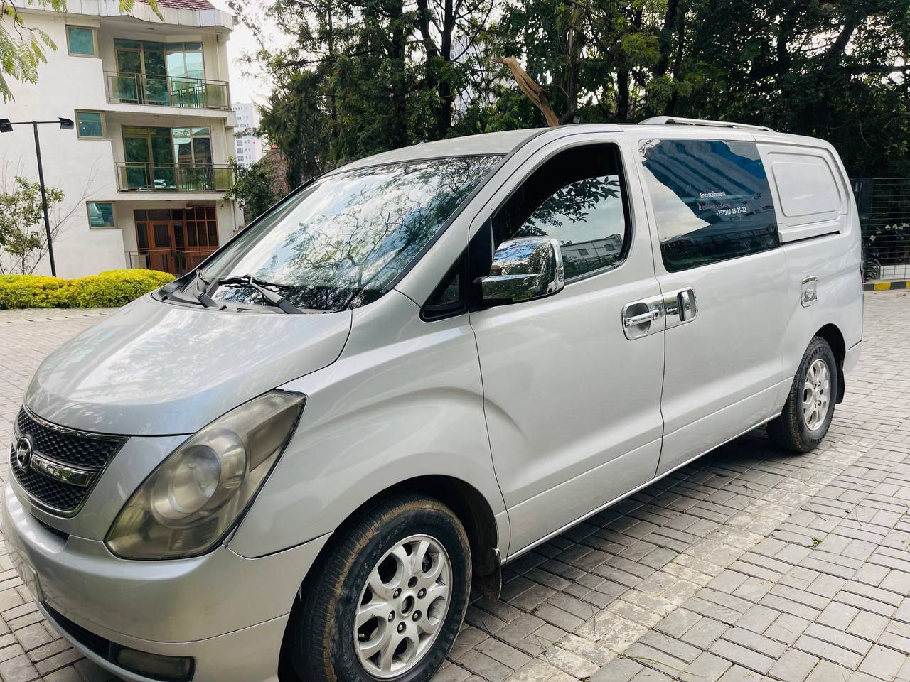 2010 Model-Hyundai Starex H1