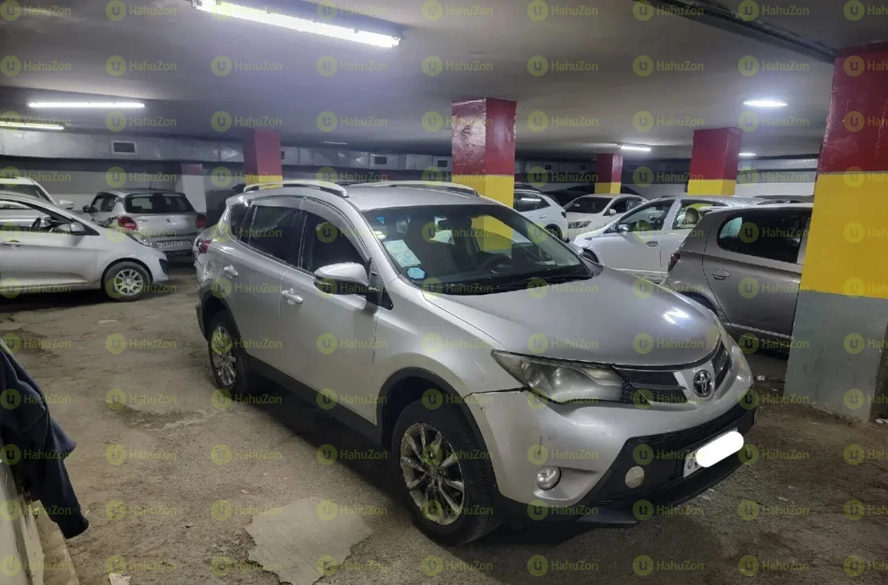 2015 Model-Toyota Rav4