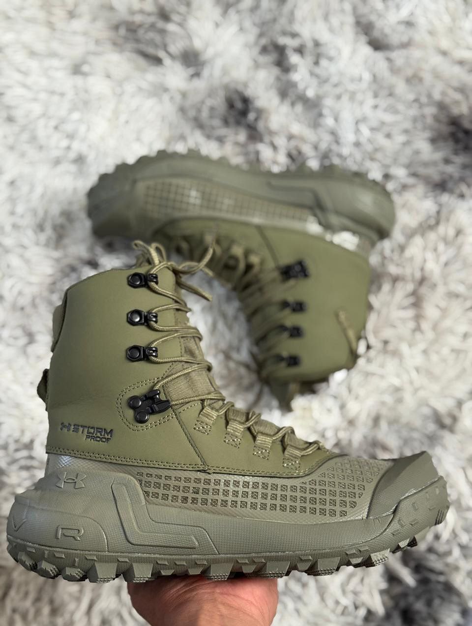 Under Urmour Men's Boots