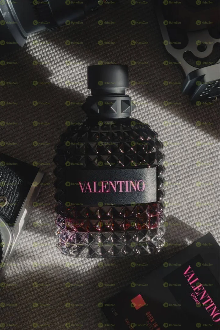 Valentino Oumo Born In Roma Perfume