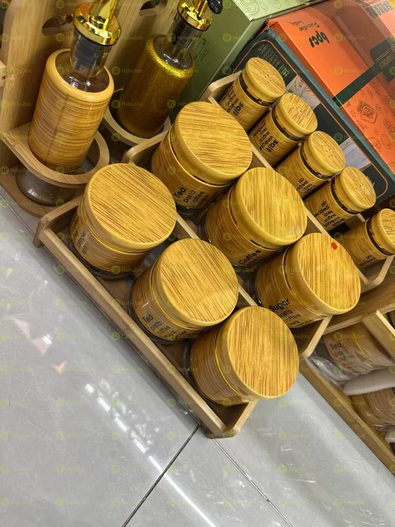 ባለ ስድስት የቅመማቅመም ማቅረቢያ ማስቀመጫ