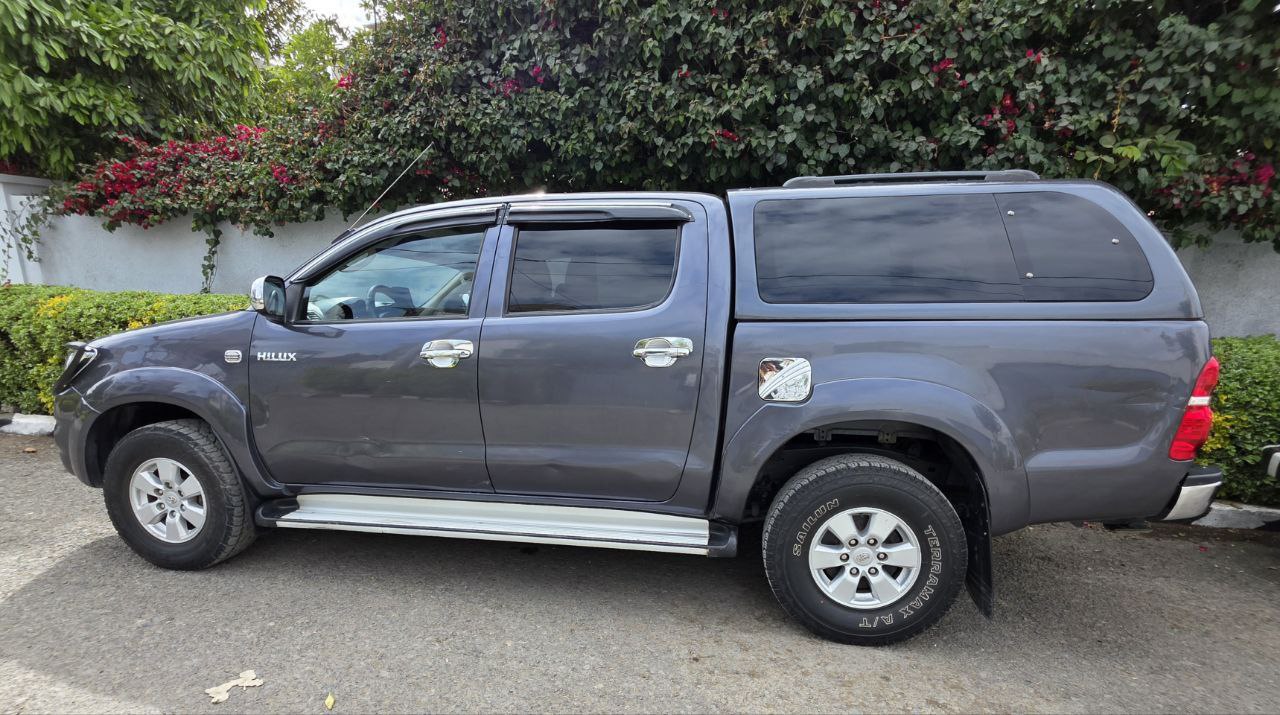 2010 Model-Toyota Hilux  Double Cup