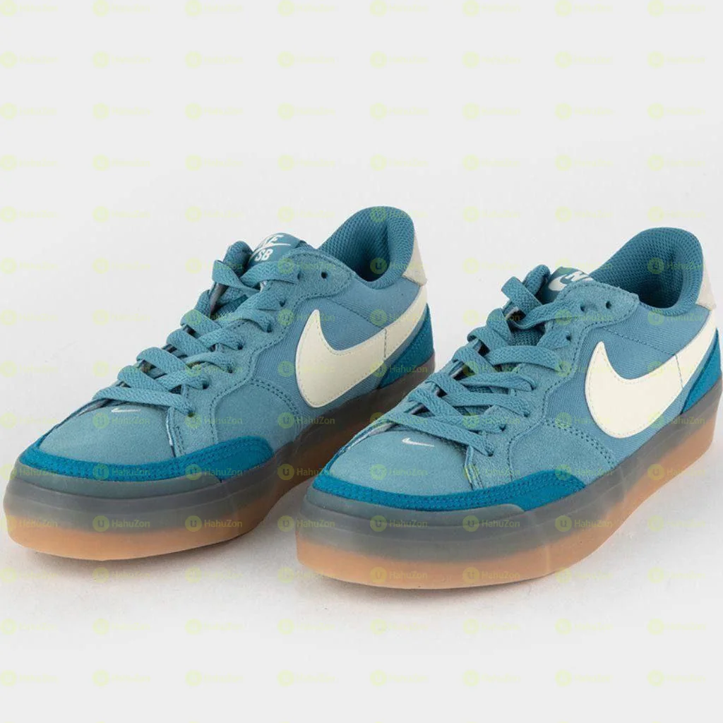 Nike SB Air Pogo Plus Noise Aqua Low Top Women's Shoes
