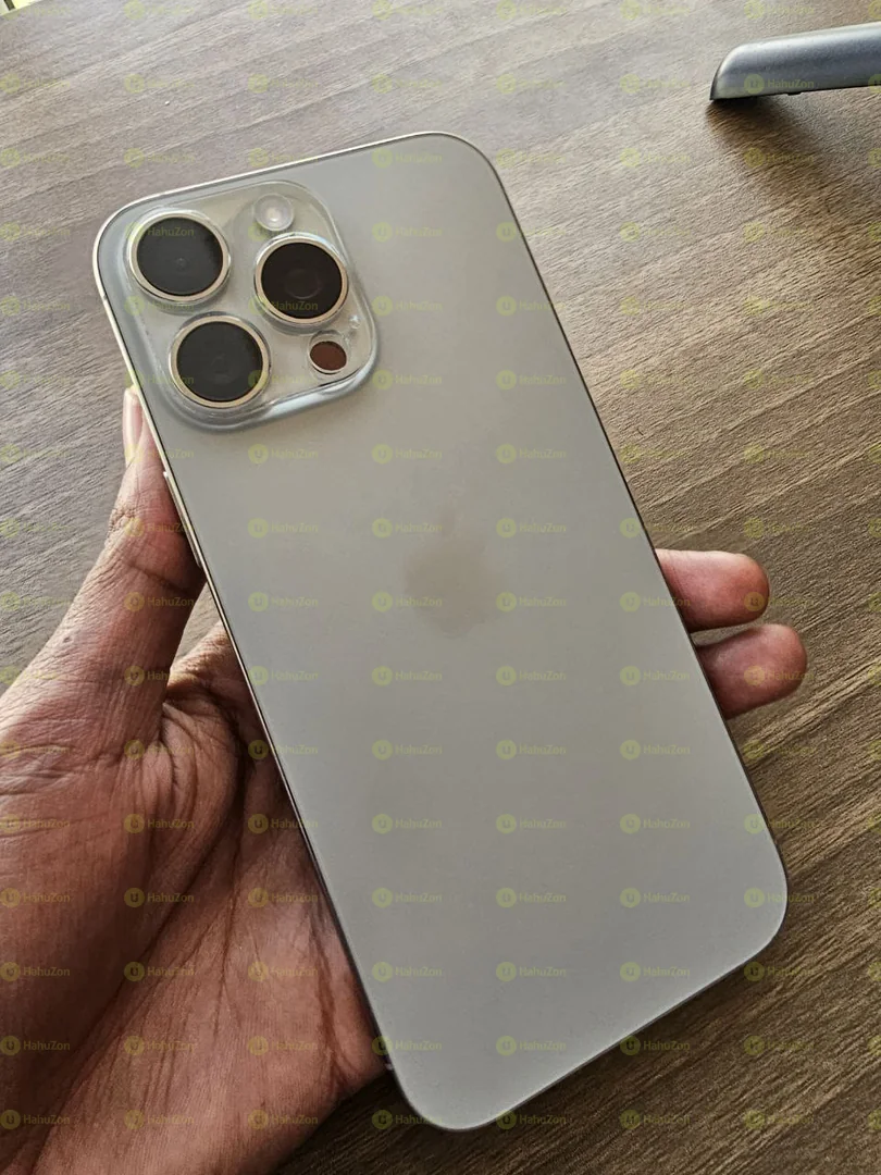 iPhone Apple 16 Pro Max