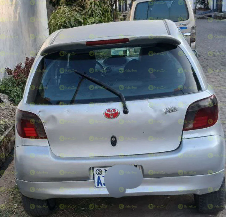 2001 Model-Toyota Vitz