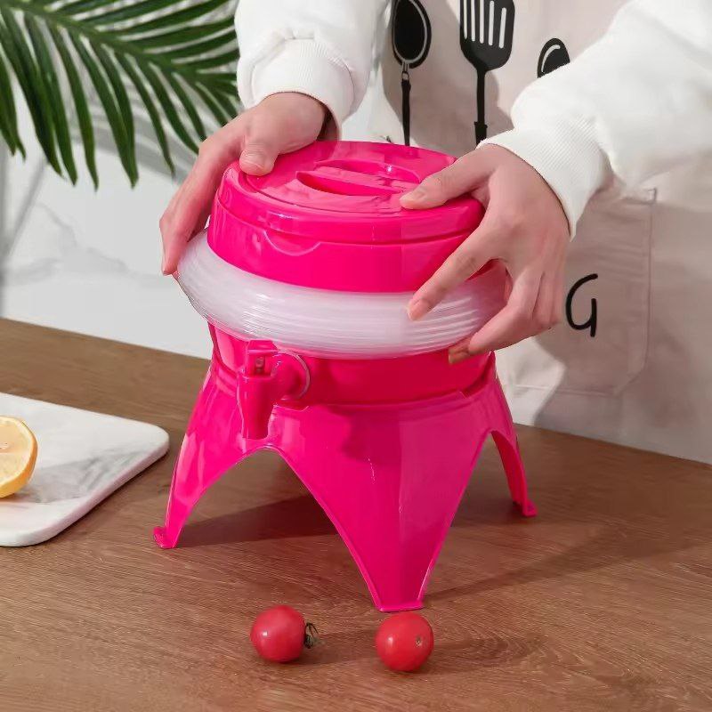 ተጣጣፊ የመጠጥና የወሃ ማቅረቢያ ጃር