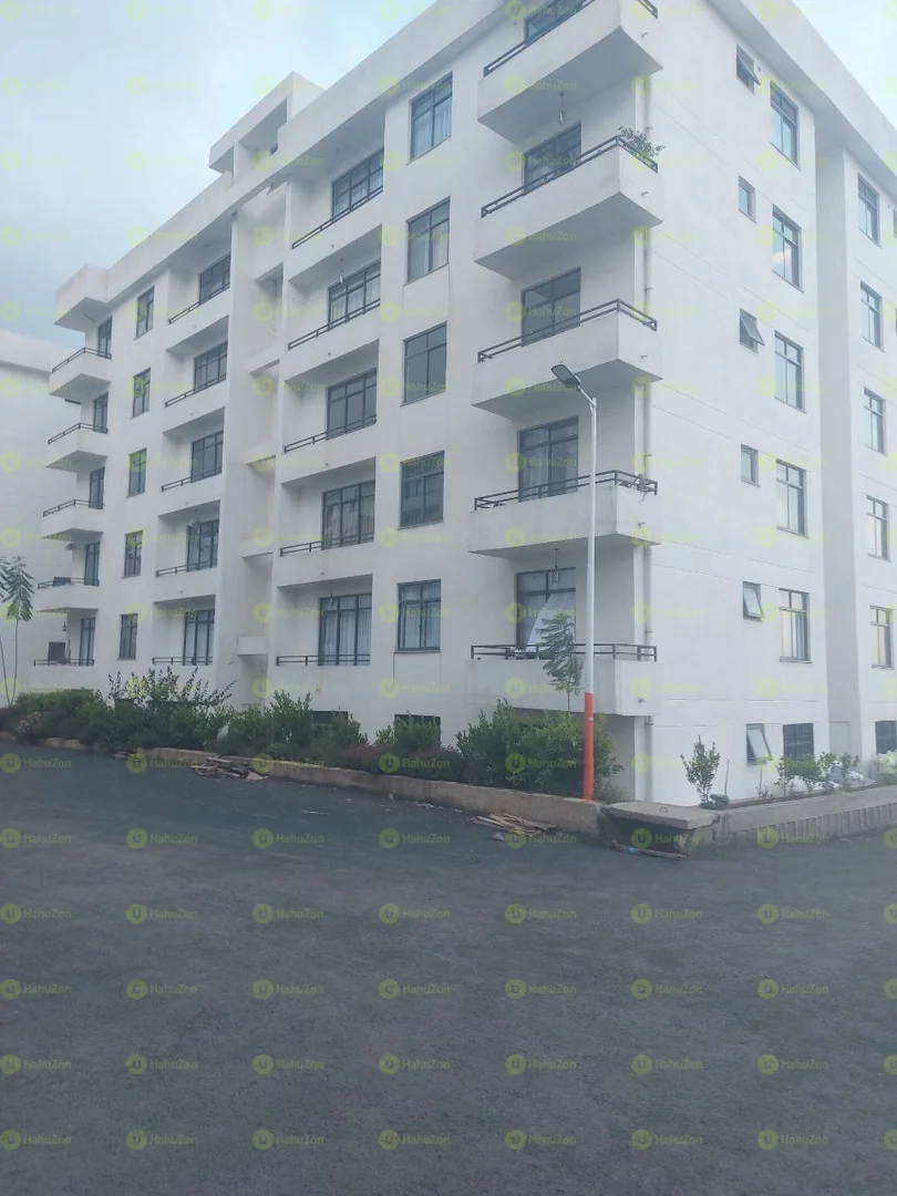 116 ካሬ የሚሸጥ አፓርትመንት በአያት ኖህ ሪልስቴት