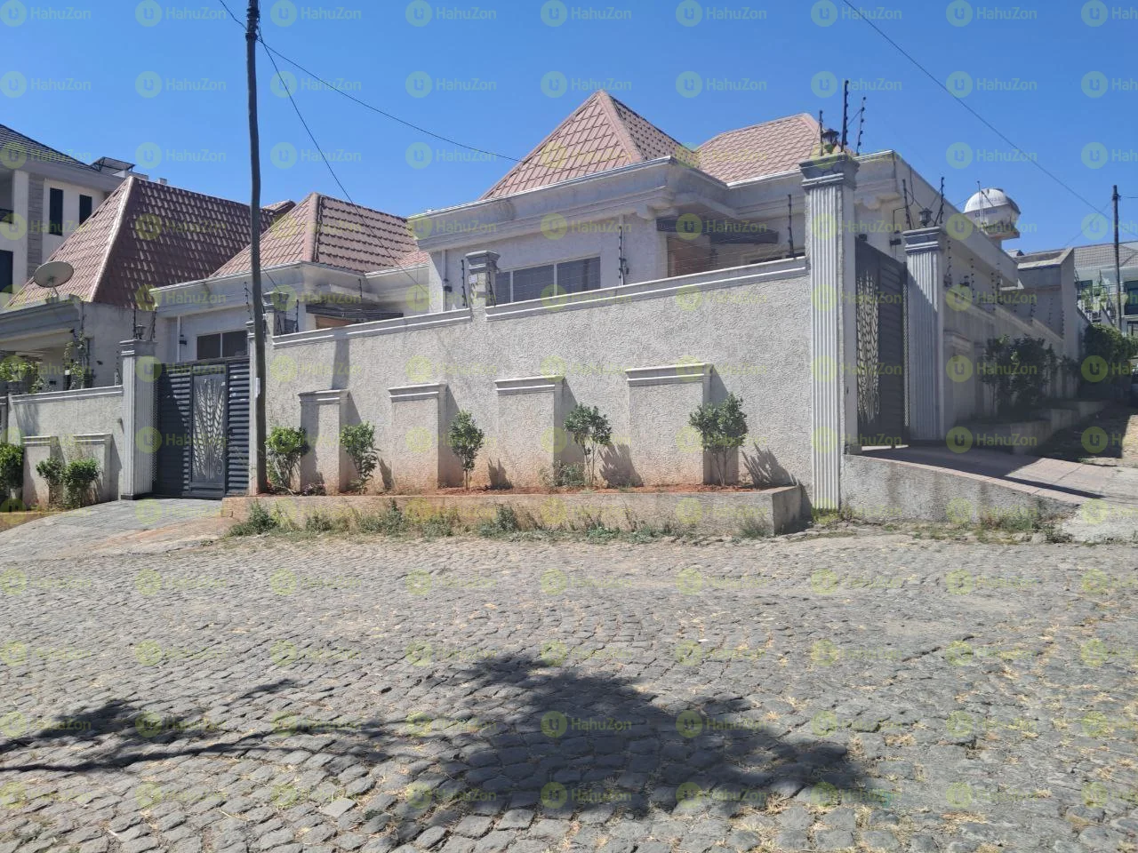 150 ካሬ የሚሸጥ ቦታ በአያት መሪ