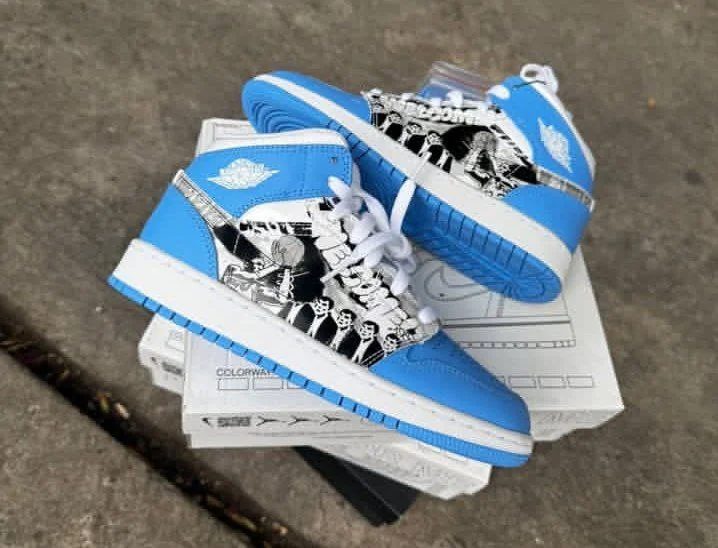 Air Jordan 1 Mid GS School Game Winner Men's Shoes