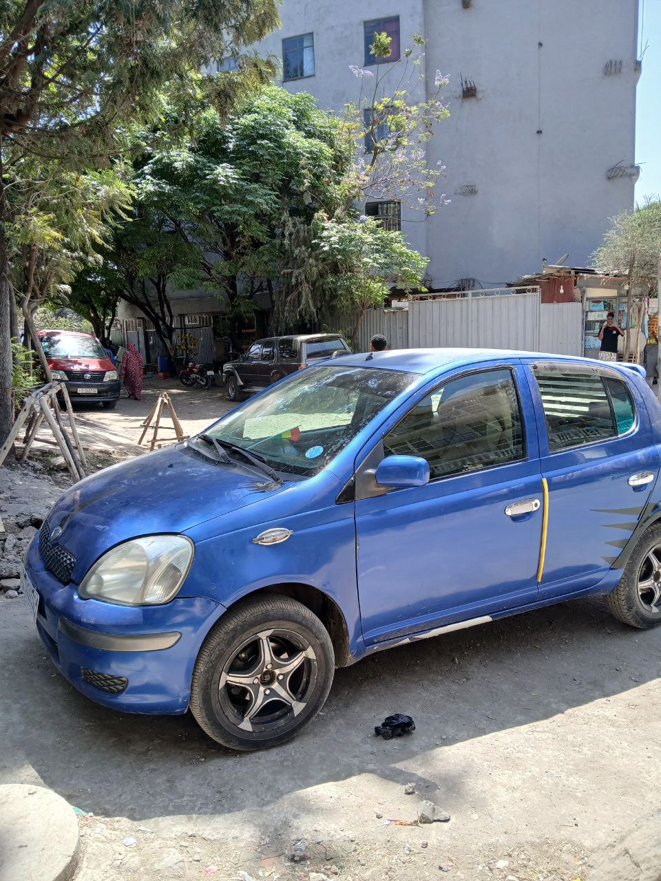 2002 Model-Toyota Vitz