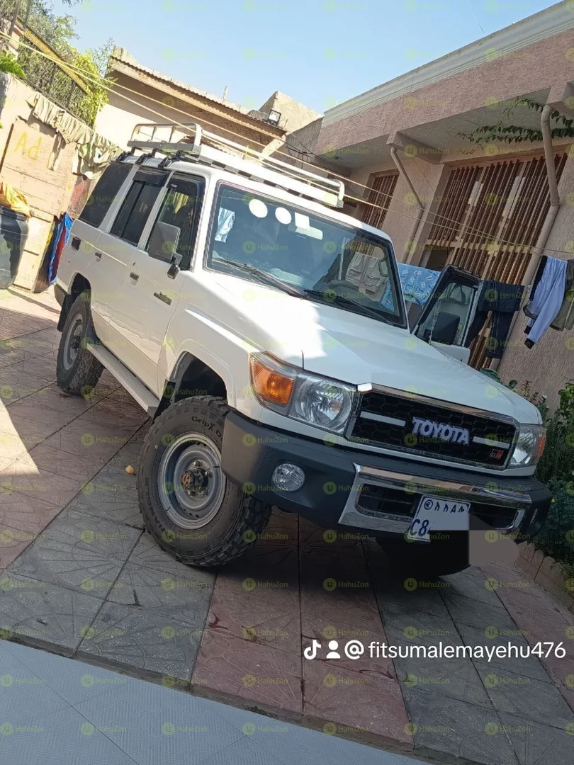 2015 Model-Toyota LandCruiser Mark II