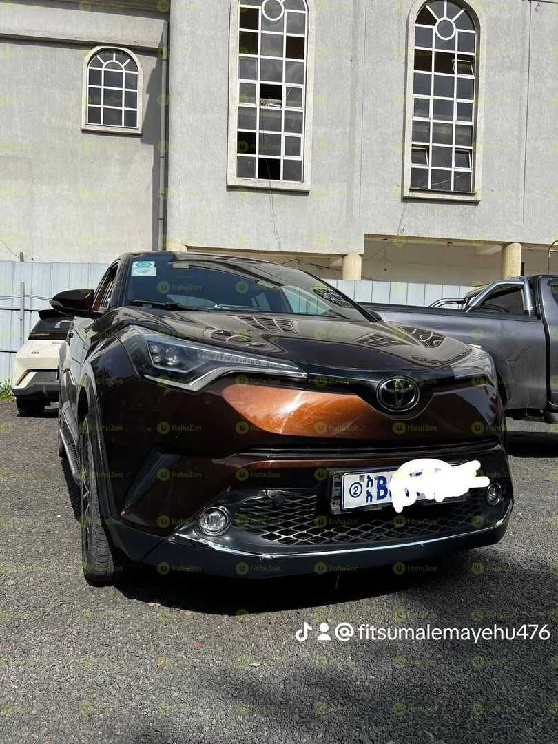 2011 Model-Toyota CHR