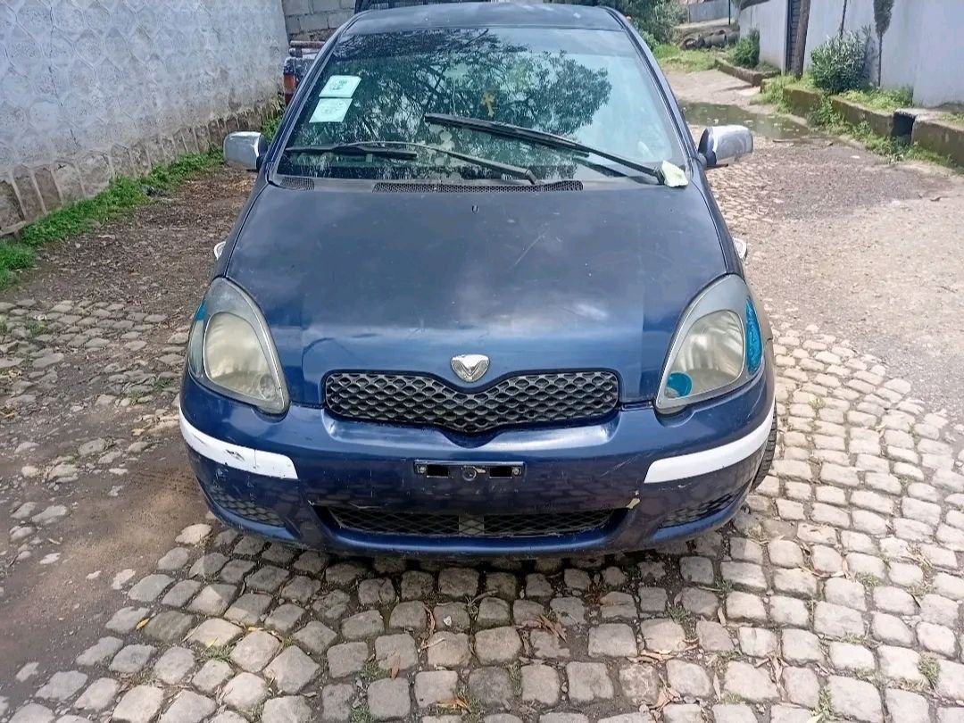 2004 Model-Toyota Vitz