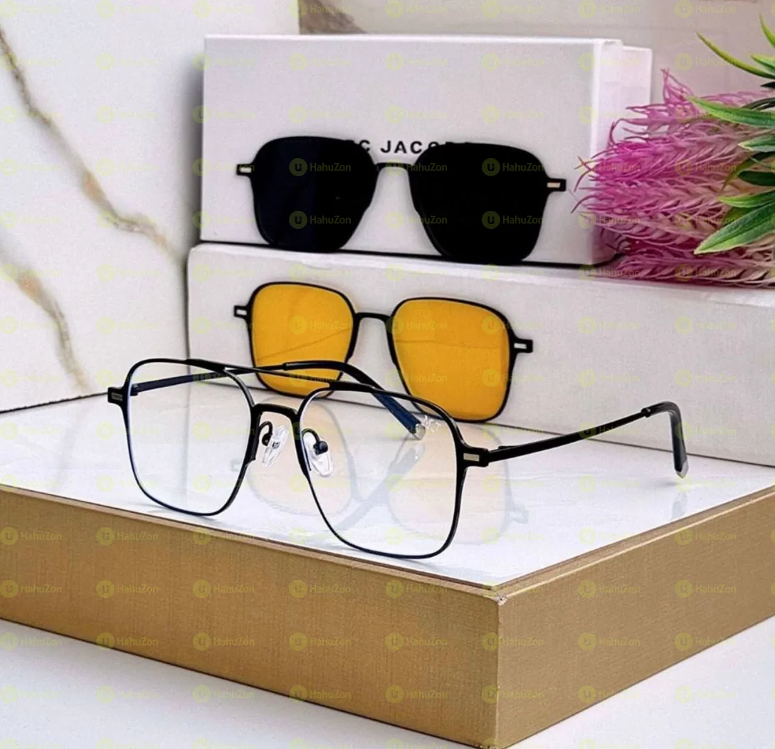 MARC JACOBS Sunglasses