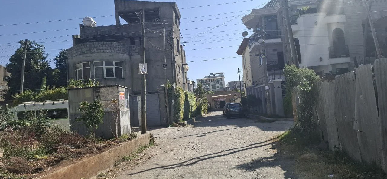 120 ካሬ የሚሸጥ ቦታ በሰሚት ዋሽንግተን