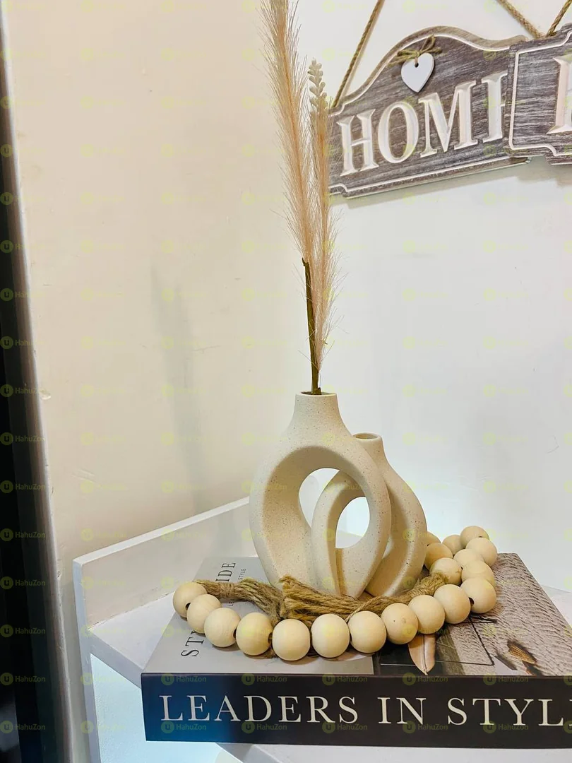 Small Nordic Couple Vase Set