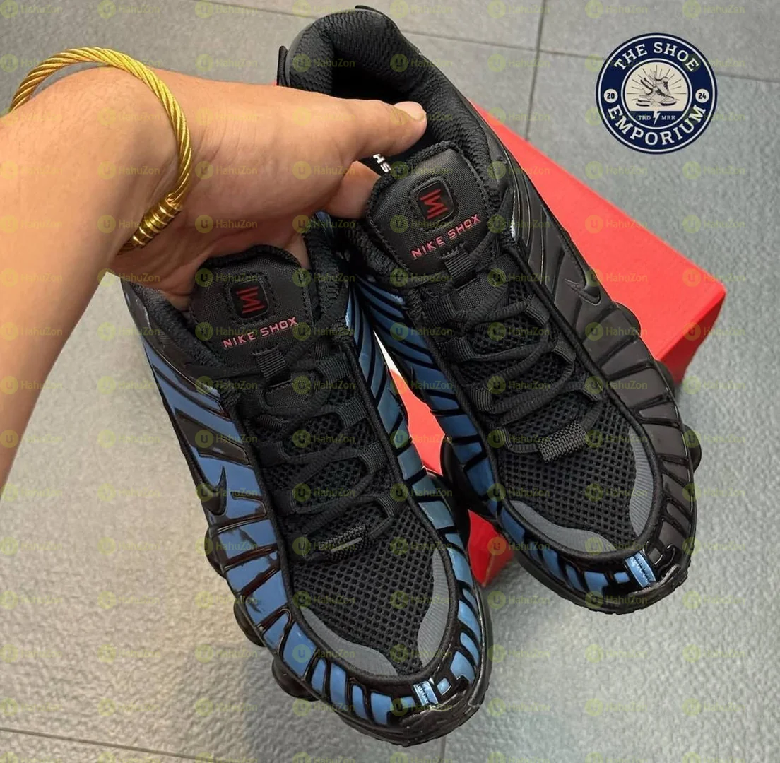 Nike SHOX Men's Shoes