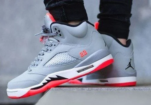 Air Jordan 5 Retro Hot Lava Men's Shoes