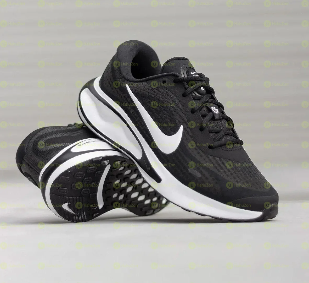Nike Journey Run Black White Men's Shoes