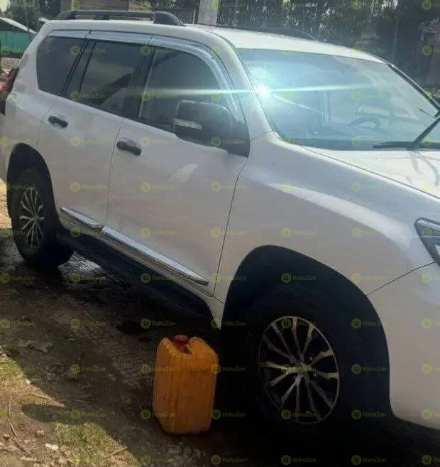 2012 Model-Toyota Land Cruiser Prado