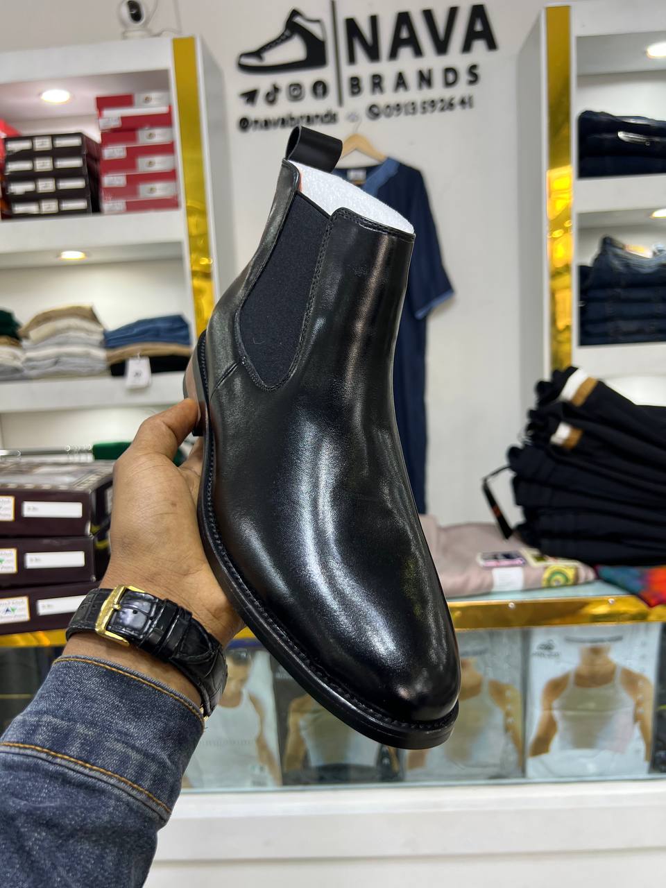 Half Chelsea Boots