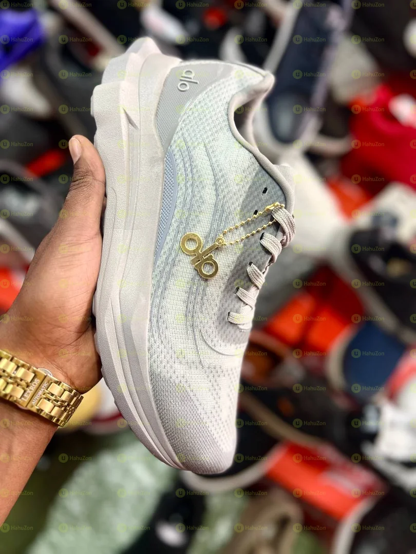 Alo Orginal Sketchers Shoes