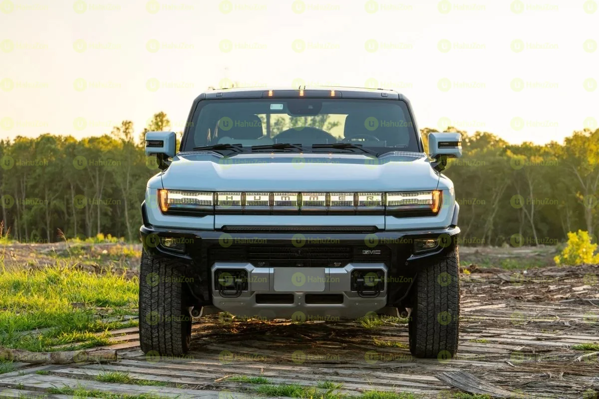 2025 Model-Hummer GMC