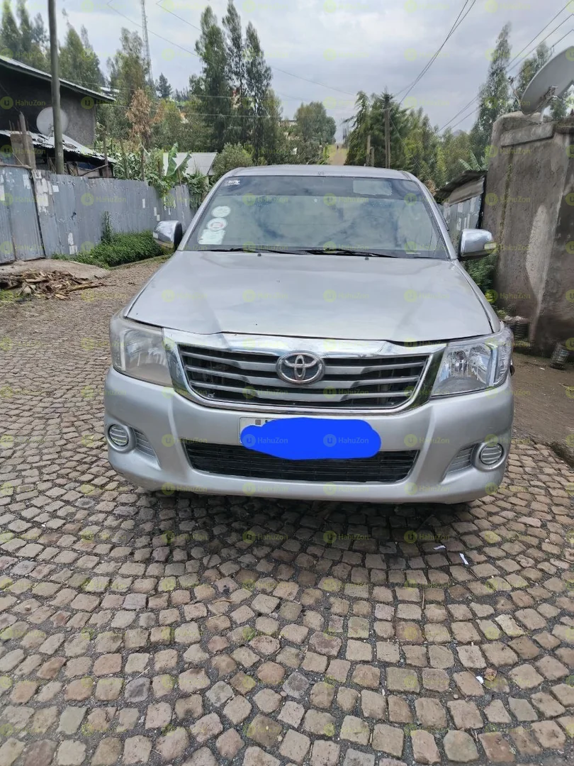 2012 Model-Toyota Hilux Double Cup